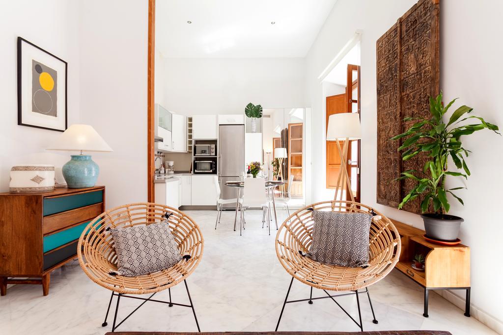 Luxury Rooftop - Space Maison Apartments Севилья Экстерьер фото